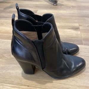 Michael Kors Leather Booties - Black - Size 8